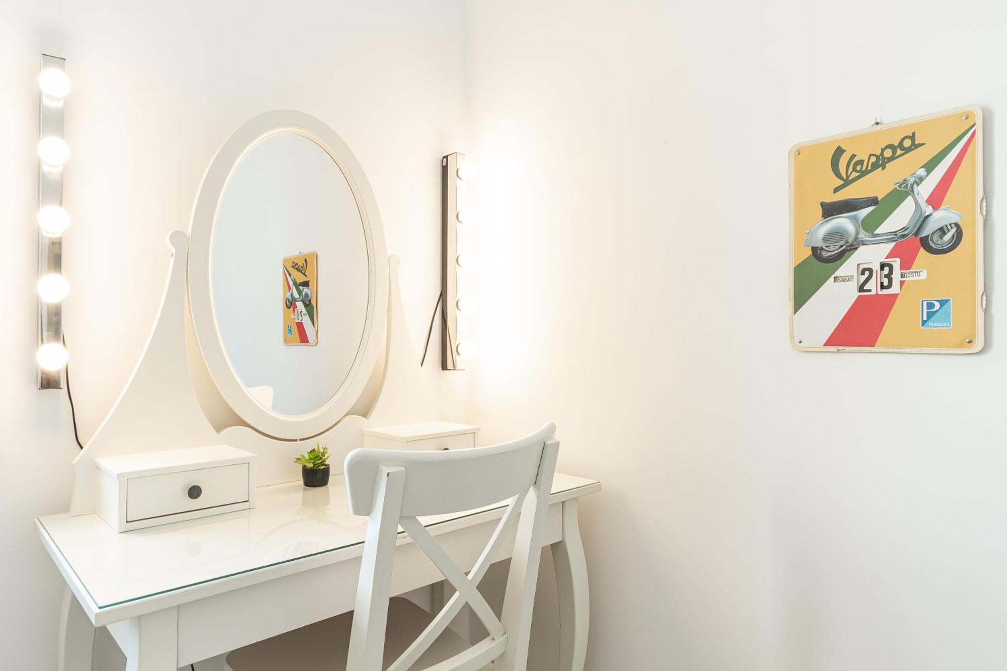 Spacious 3-Bedroom Apartment - 10 Min To City Center & 5 Min To Gaslini Hospital جنوة المظهر الخارجي الصورة