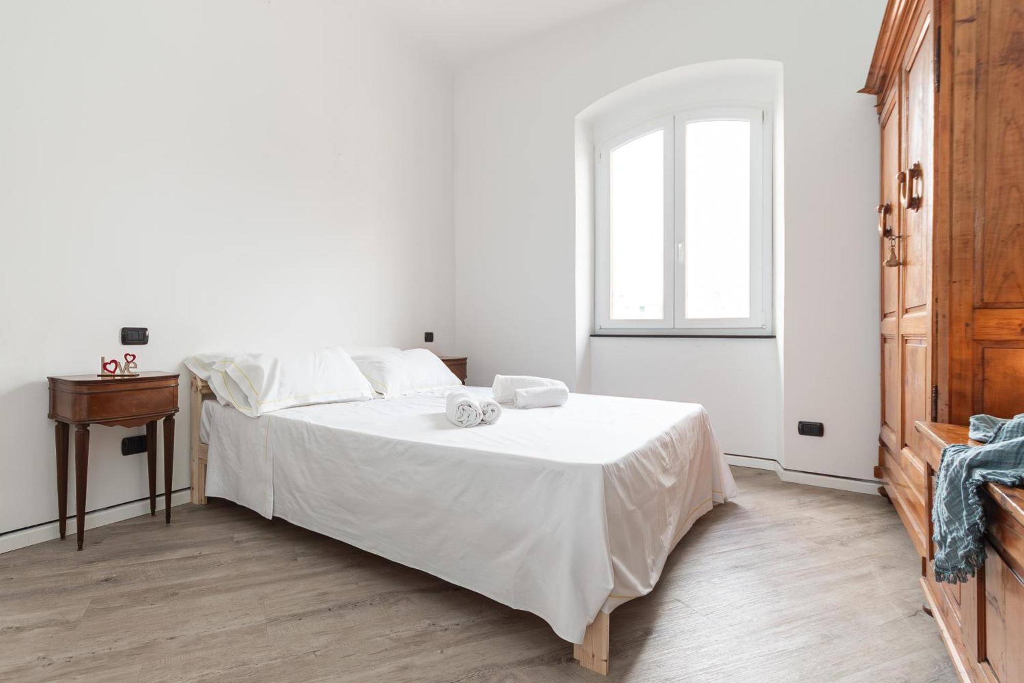 Spacious 3-Bedroom Apartment - 10 Min To City Center & 5 Min To Gaslini Hospital جنوة المظهر الخارجي الصورة