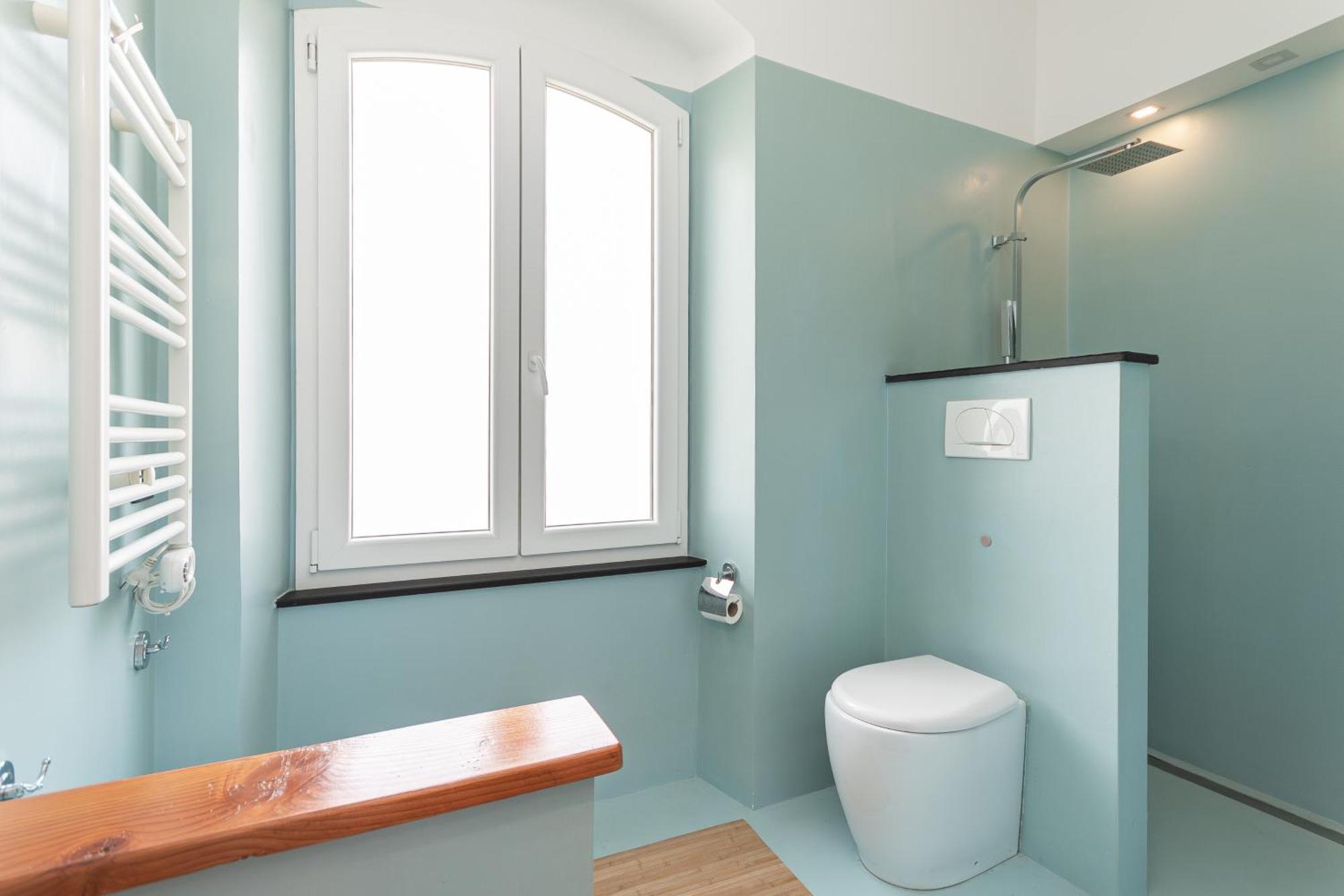 Spacious 3-Bedroom Apartment - 10 Min To City Center & 5 Min To Gaslini Hospital جنوة المظهر الخارجي الصورة